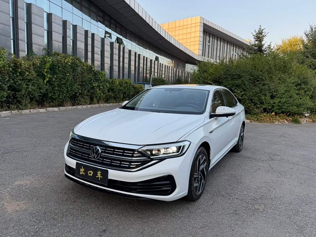 Volkswagen Sagitar, 2023 г., белый, 48 000 км Volkswagen Sagitar 2023 280TSI DSG комплектация «Чаоюэ»