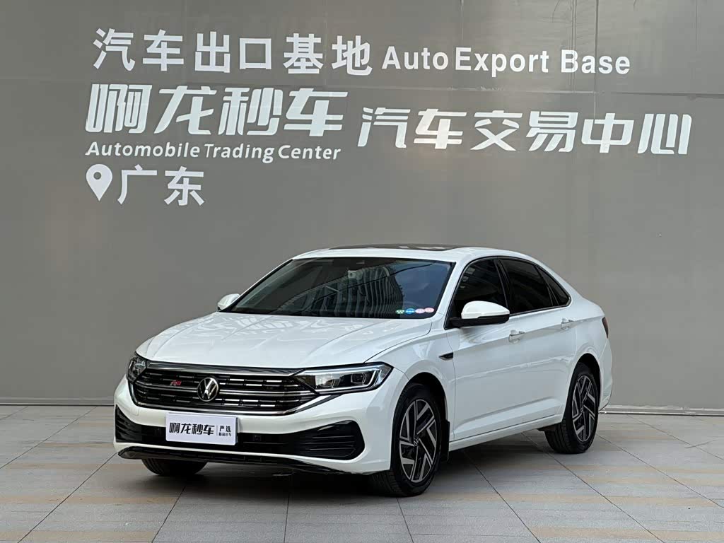 Volkswagen Sagitar, 2024 г., белый, 28 400 км Volkswagen Sagitar 2023 300TSI DSG комплектация «Чаоюэ»