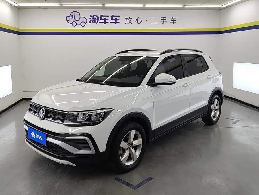 Volkswagen T-Cross, 2023 г., белый, 69 500 км Volkswagen T-Cross 2023 обновлённая версия 1.5L автомат комплектация «Стиль»