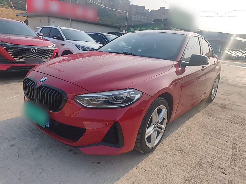 BMW 1 серия, 2021 г., красный / фиолетовый, 37 000 км BMW 1 серия 2021 120i пакет M Sport, исполнение «Ночь»