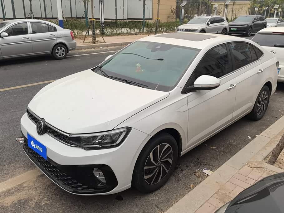 Volkswagen Lavida, 2024 г., белый, 15 200 км Volkswagen Lavida 2023 исполнение «Синьжуй» 1.5L автомат Чучжун Синьюань версия