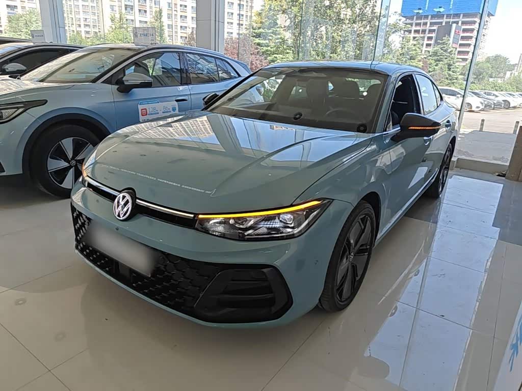Volkswagen Passat, 2024 г., синий, 6 200 км Volkswagen Passat 2025 Pro 380TSI исполнение «Звёздное небо» Лунцзунь версия