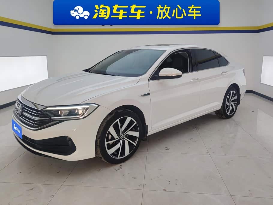Volkswagen Sagitar, 2023 г., белый, 58 000 км Volkswagen Sagitar 2023 300TSI DSG комплектация «Чаоюэ»