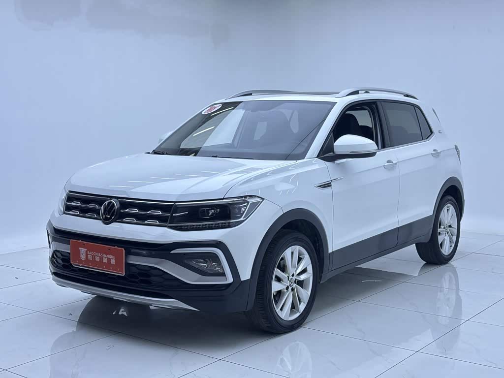 Volkswagen T-Cross, 2023 г., белый, 36 000 км Volkswagen T-Cross 2022 1.5L Автомат Комфорт