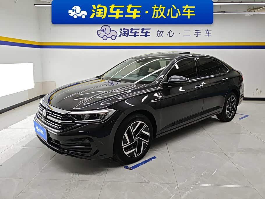 Volkswagen Sagitar, 2023 г., чёрный, 27 000 км Volkswagen Sagitar 2023 300TSI DSG комплектация «Чаоюэ»