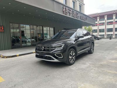 Volkswagen Tayron 2023 280TSI одна ведущая ось комплектация «Люкс Plus», исполнение «Цзиньцзе»