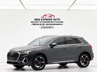 Audi Q3, 2022 г., серебристый / серый, 43 600 км Audi 奥迪Q3, 2022 г., серебристый / серый, 45 000 км