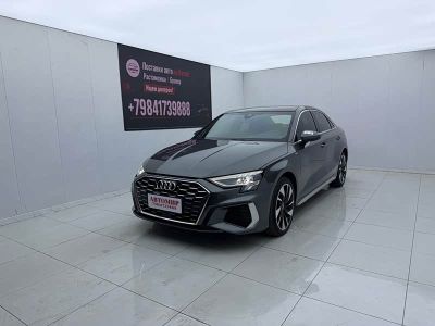 Audi A3, 2024 г., серебристый / серый, 14 000 км Audi A3, 2024 г., серебристый / серый, 16 000 км