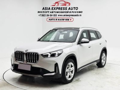 BMW X1, 2023 г., белый, 29 000 км BMW X1 2023 sDrive20Li X设计套装