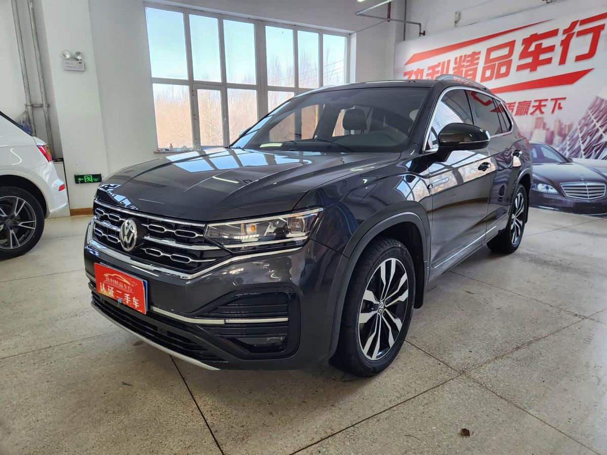 Volkswagen Tayron, 2021 г., серебристый / серый, 80 000 км Volkswagen Tayron 2020 380TSI полный привод R-Line Чжилянь версия