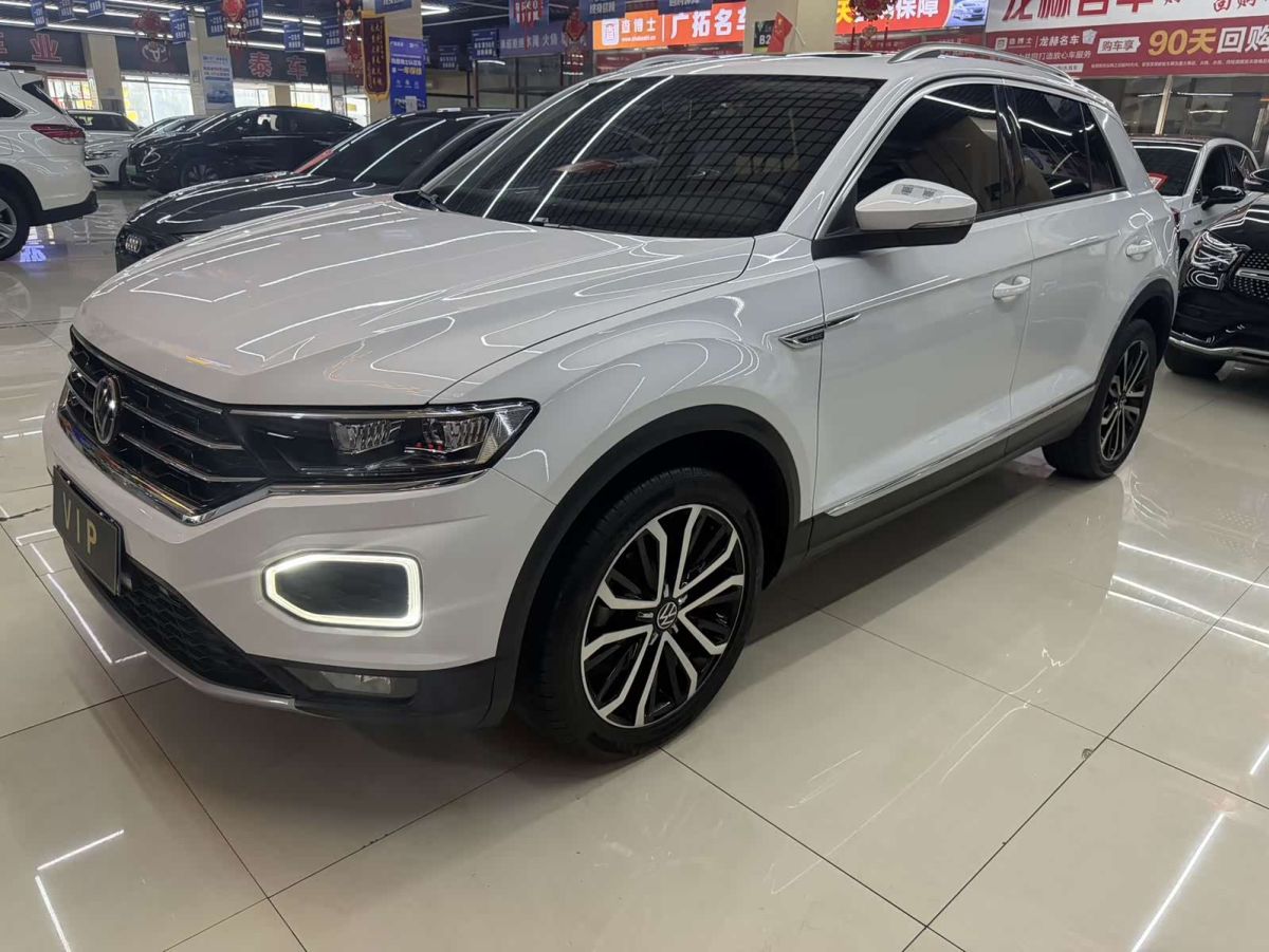 Volkswagen T-Roc 2022 280TSI DSG одна ведущая ось Комфорт PLUS