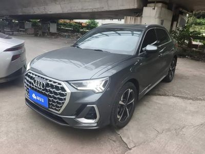 Audi 奥迪Q3, 2025 г., серебристый / серый, 19 700 км