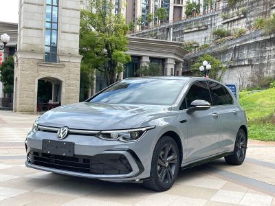Volkswagen Golf, 2022 г., серебристый / серый, 29 000 км Volkswagen Golf 2021 280TSI DSG R-Line