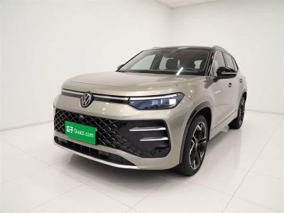 Volkswagen Tayron, 2025 г., зелёный, 1 300 км Volkswagen Tayron 2025 Tayron L 380TSI полный привод 豪华