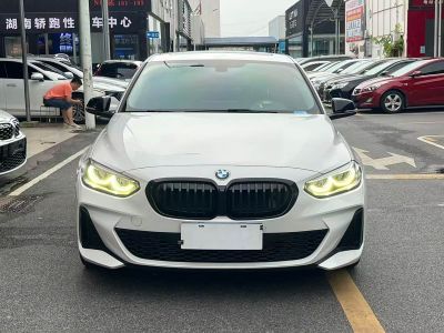 BMW 1 серия 2021 120i пакет M Sport, исполнение «Ночь»