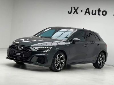 Audi A3, 2022 г., зелёный, 52 000 км