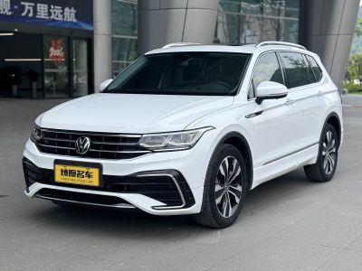 Volkswagen Tiguan L 2022 330TSI автомат одна ведущая ось R-Line Флагман
