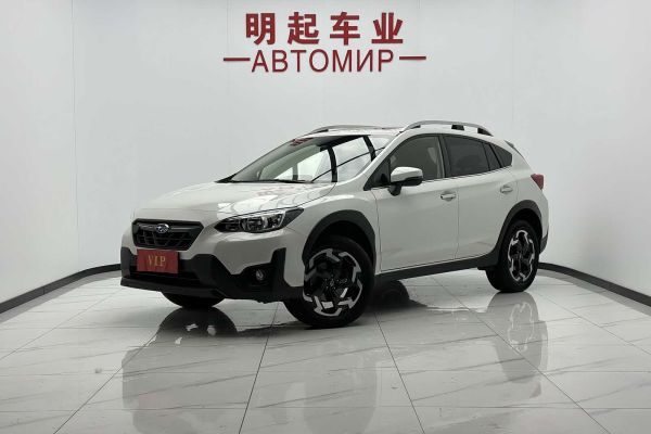 Subaru XV, 2023 г., белый, 30 000 км