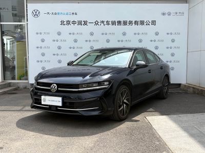 Volkswagen Magotan, 2023 г., чёрный, 75 600 км Volkswagen Magotan 2024 380TSI DSG комплектация «Суприм»