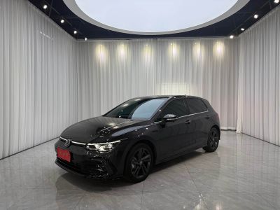 Volkswagen Golf, 2023 г., серебристый / серый, 68 200 км Volkswagen Golf 2023 280TSI DSG R-Line
