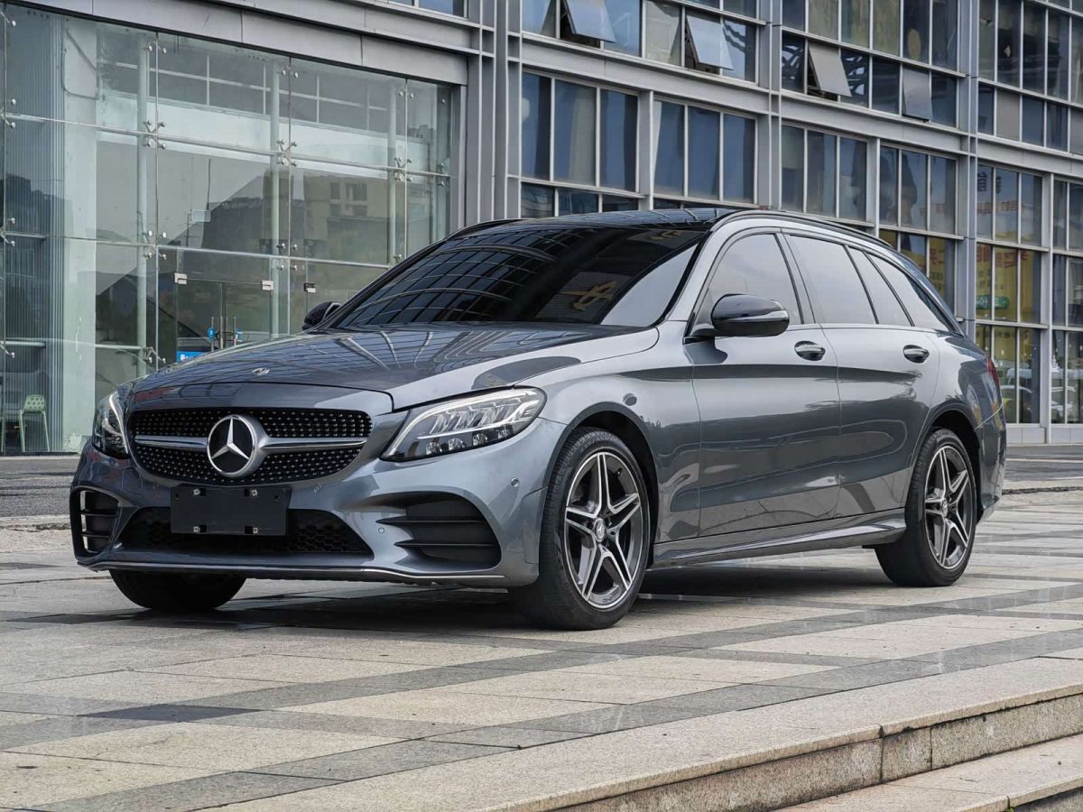 Mercedes-Benz C-Class (импортная версия для Китая), 2021 г., серебристый / серый, 70 000 км Mercedes-Benz C-Class (импортная версия для Китая) 2020 обновлённая версия C 260 旅行轿车