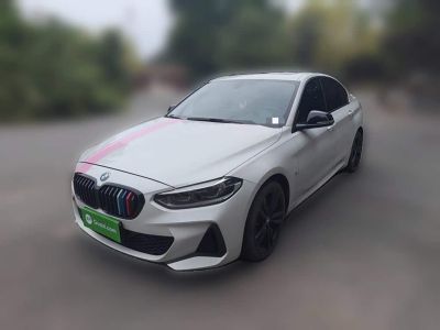 BMW 1 серия 2023 125i пакет M Sport, исполнение «Ночь»