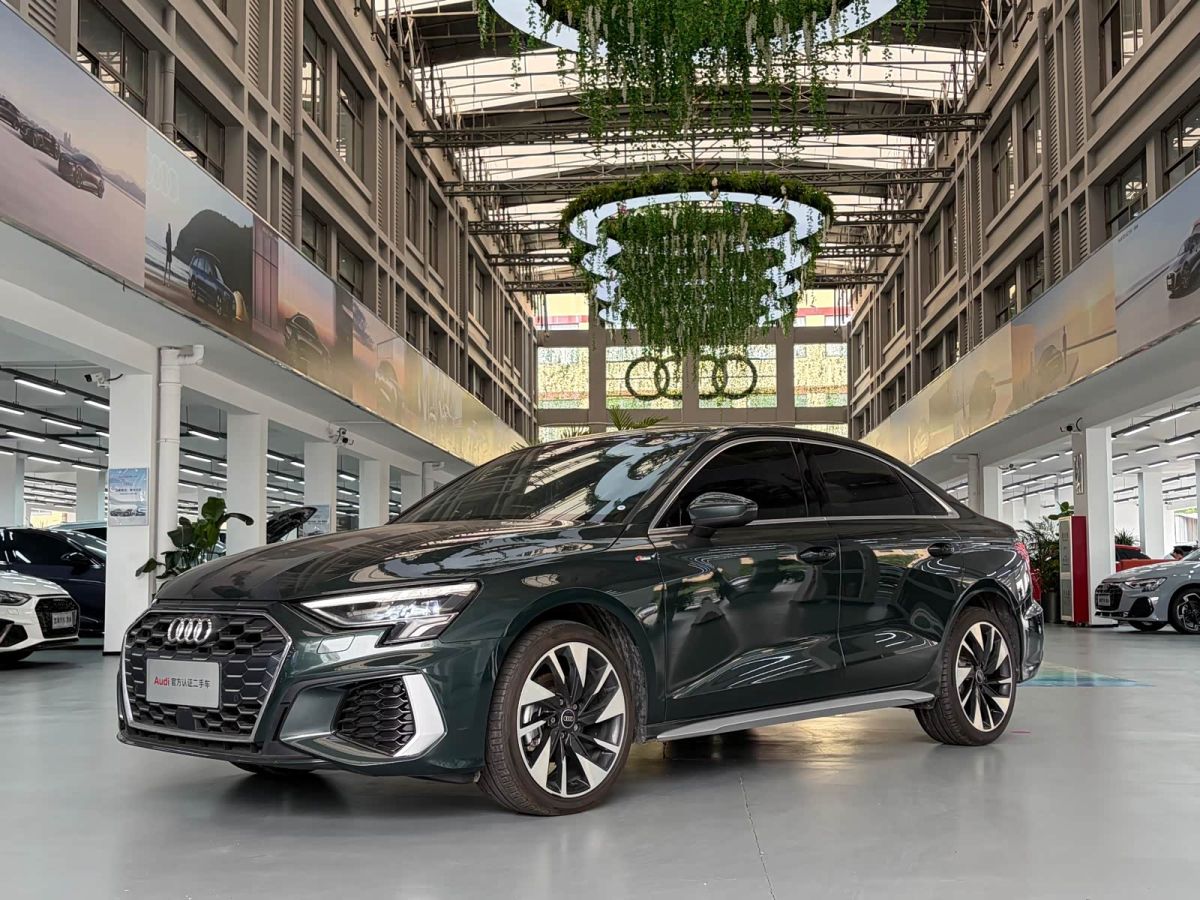 Audi A3, 2024 г., зелёный, 19 800 км Audi A3, 2024 г., зелёный, 19 800 км