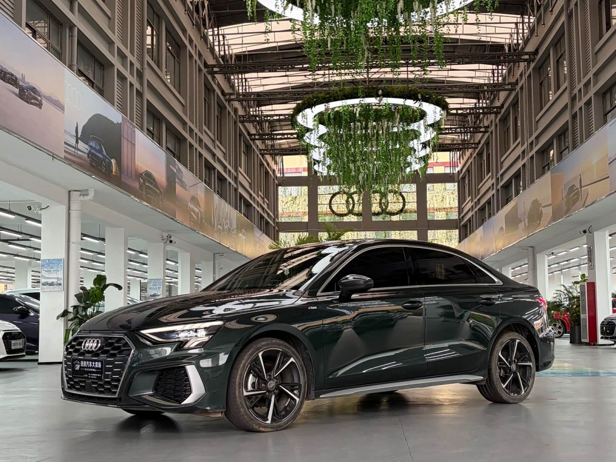 Audi A3, 2022 г., зелёный, 41 300 км Audi A3, 2022 г., зелёный, 41 300 км