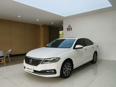Volkswagen Lavida, 2022 г., белый, 49 400 км Volkswagen Lavida 2022 1.5L Автомат Комфорт
