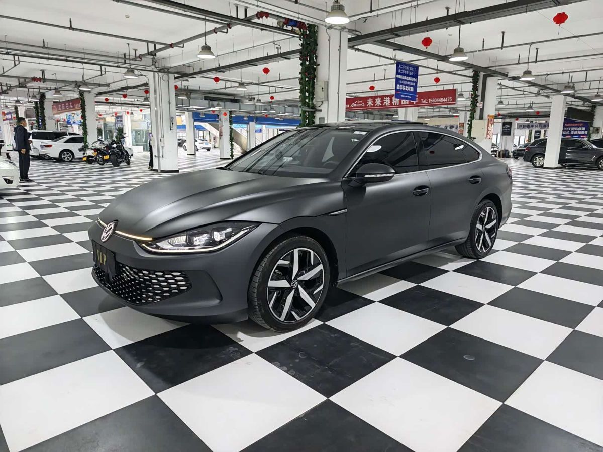 Volkswagen Lamando, 2022 г., серебристый / серый, 19 700 км Volkswagen Lamando 2022 Lamando L 280TSI DSG комплектация «Кула»