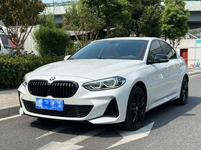 BMW 1 серия 2022 125i пакет M Sport, исполнение «Ночь»