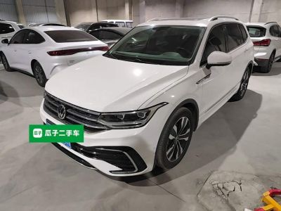 Volkswagen Tiguan L, 2022 г., белый, 28 600 км Volkswagen Tiguan L 2022 330TSI автомат одна ведущая ось R-Line комплектация «Юэсян»