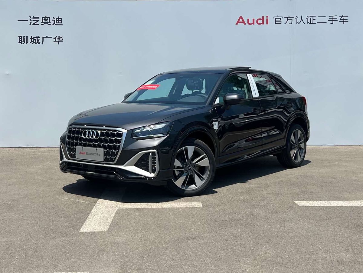 Audi Q2L, 2026 г., чёрный, 40 км Audi 奥迪Q2L, 2026 г., чёрный, 40 км