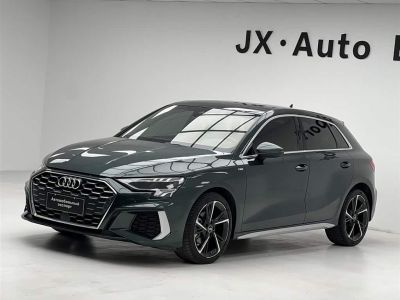 Audi A3, 2022 г., зелёный, 44 000 км