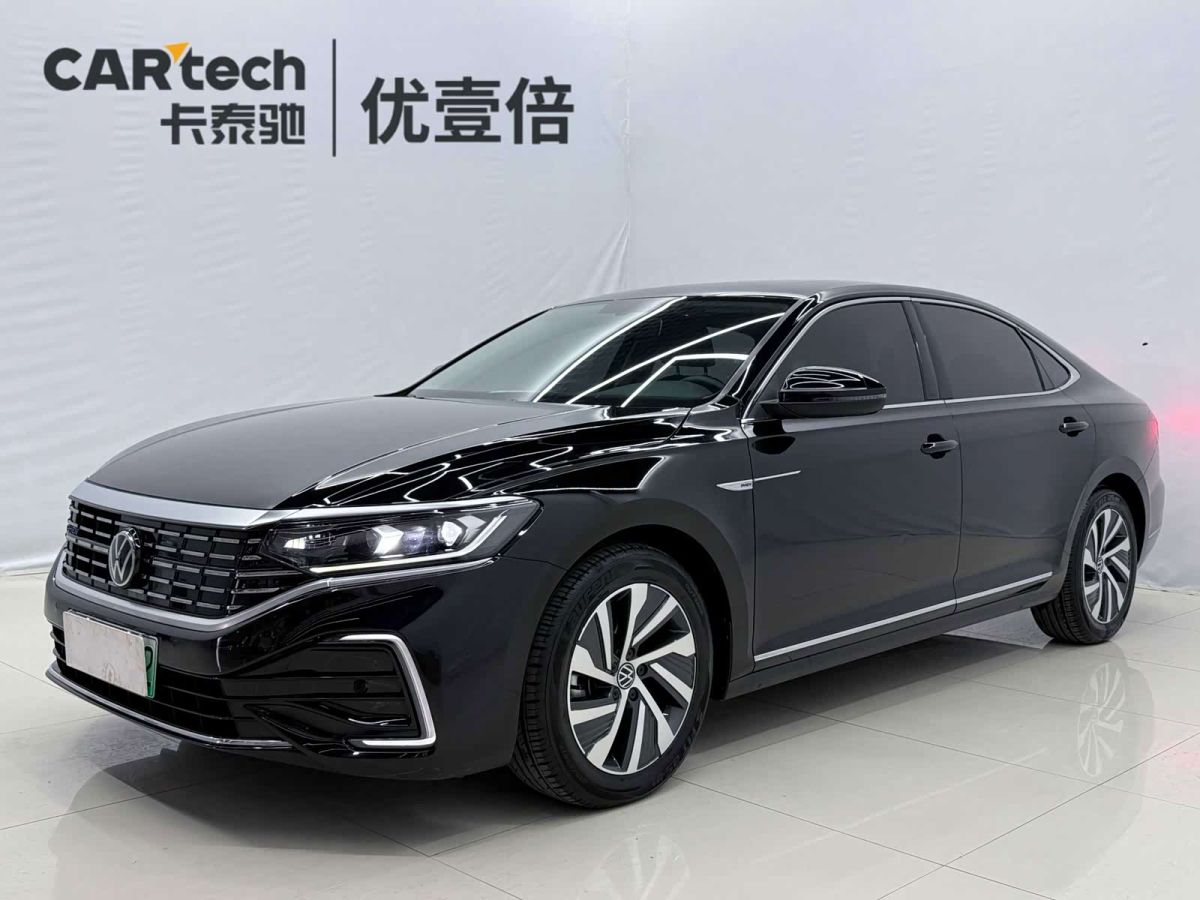 Volkswagen Passat подключаемый гибрид 2022 430PHEV гибрид комплектация «Элита»