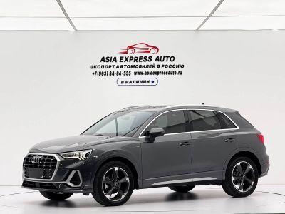 Audi Q3, 2022 г., серебристый / серый, 25 000 км Audi 奥迪Q3, 2022 г., серебристый / серый, 30 000 км