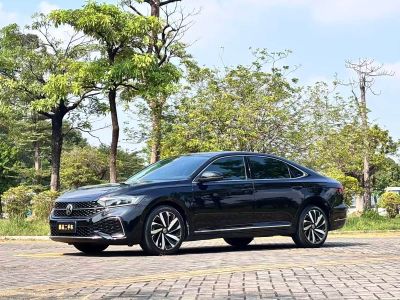 Volkswagen Passat PHEV, 2026 г., чёрный, 100 км Volkswagen Passat 2022 330TSI исполнение «Звёздное небо» комплектация «Элита»