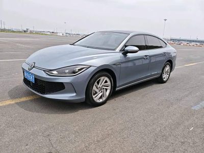 Volkswagen Lamando, 2023 г., синий, 24 000 км Volkswagen Lamando 2023 Lamando L 280TSI DSG комплектация «Сюаньла»