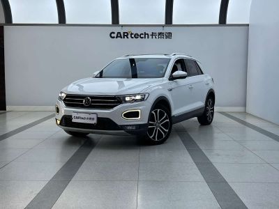 Volkswagen T-Roc 2021 обновлённая версия 280TSI DSG полный привод комплектация «Люкс Чжилянь»