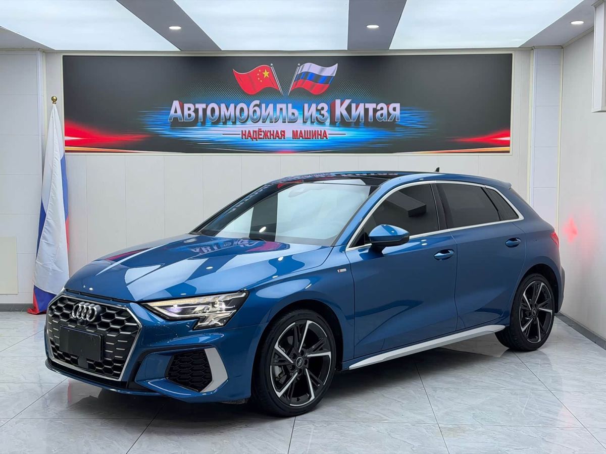 Audi A3, 2023 г., синий, 38 000 км