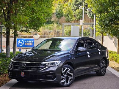 Volkswagen Sagitar 2023 200TSI DSG комплектация «Чаоюэ»