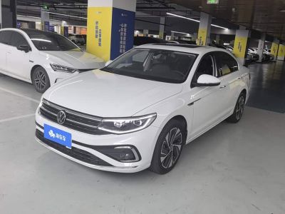 Volkswagen Bora 2023 300TSI DSG комплектация «Цзуньсин»