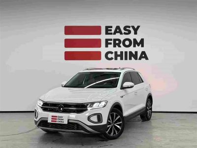 Volkswagen T-Roc, 2023 г., белый, 24 100 км Volkswagen T-Roc 2023 280TSI DSG одна ведущая ось Шигуан версия