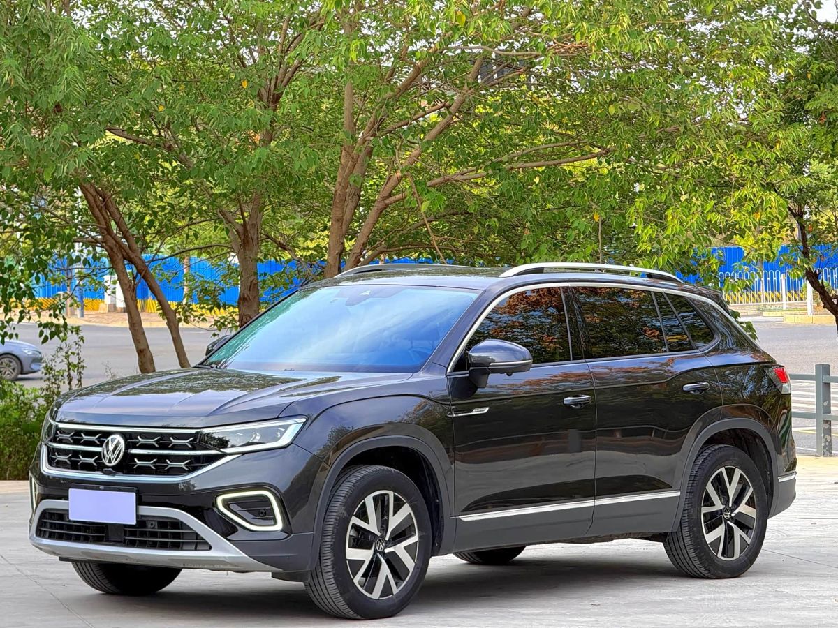 Volkswagen Tayron 2024 300TSI одна ведущая ось комплектация «Люкс Plus», исполнение «Цзиньцзе»