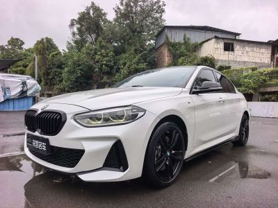 BMW 1 серия 2021 125i пакет M Sport, исполнение «Ночь»