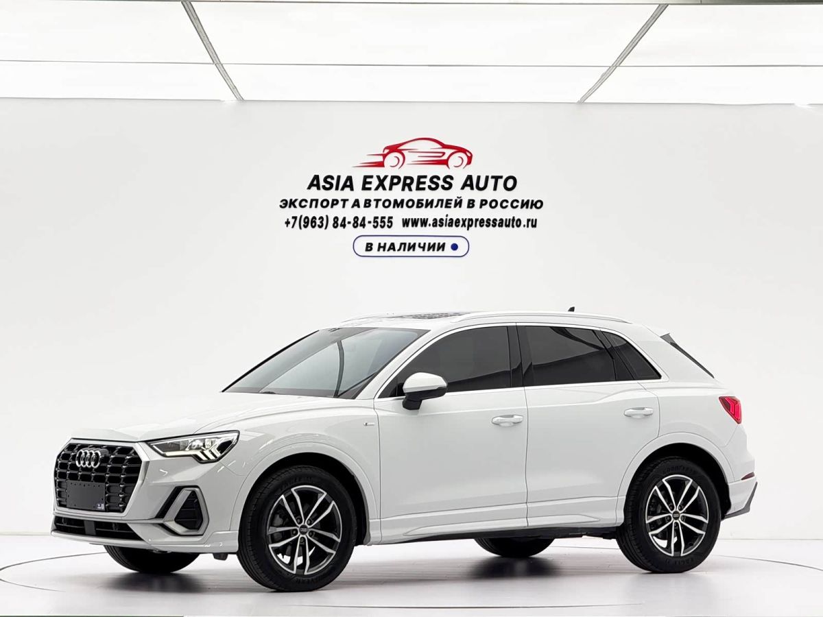 Audi Q3, 2022 г., белый, 20 000 км Audi 奥迪Q3, 2022 г., белый, 20 000 км