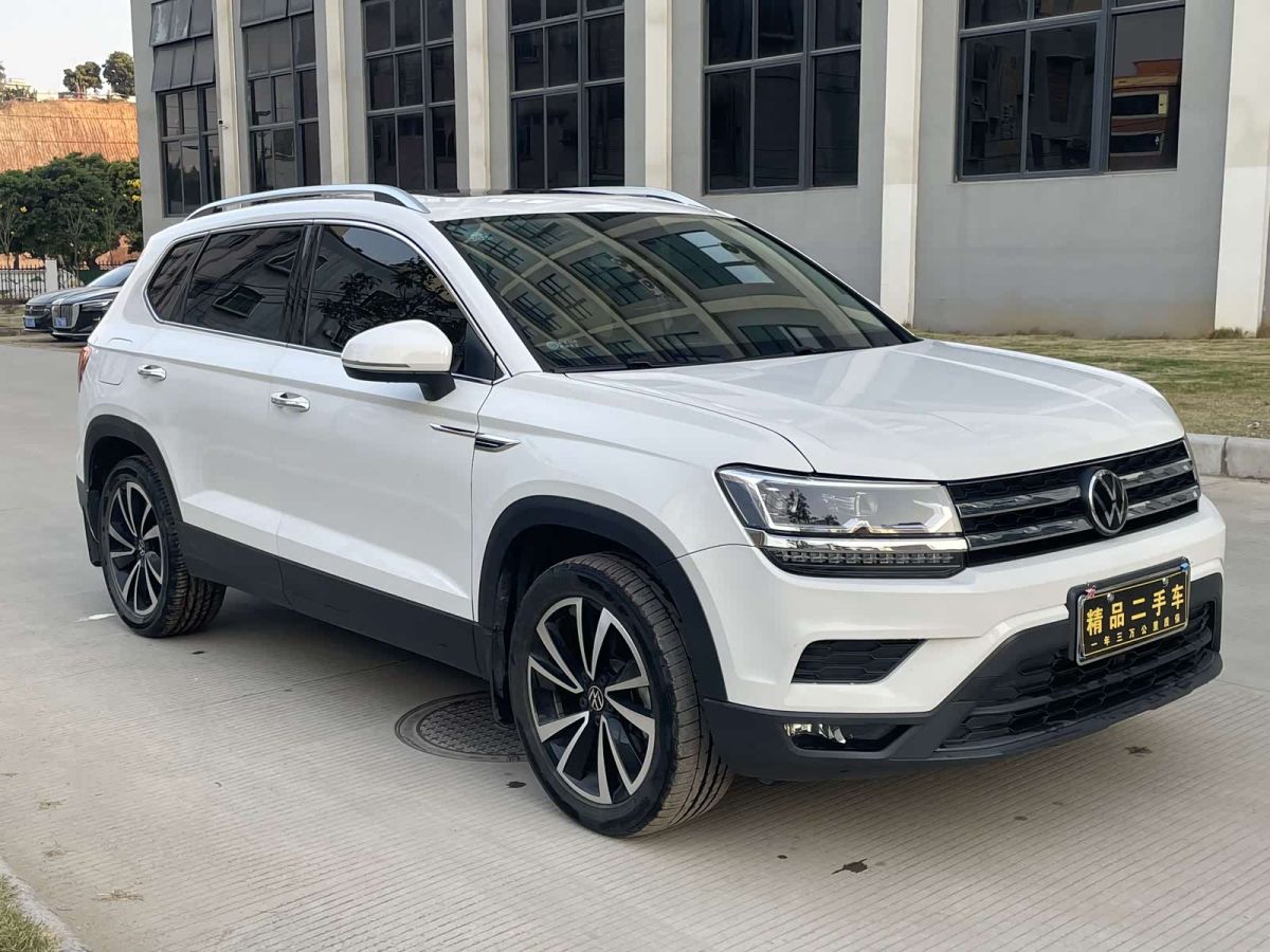 Volkswagen Tharu 2022 280TSI одна ведущая ось Люкс
