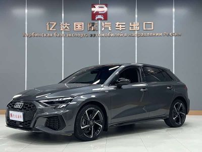 Audi A3, 2022 г., серебристый / серый, 32 000 км Audi A3, 2022 г., серебристый / серый, 34 000 км