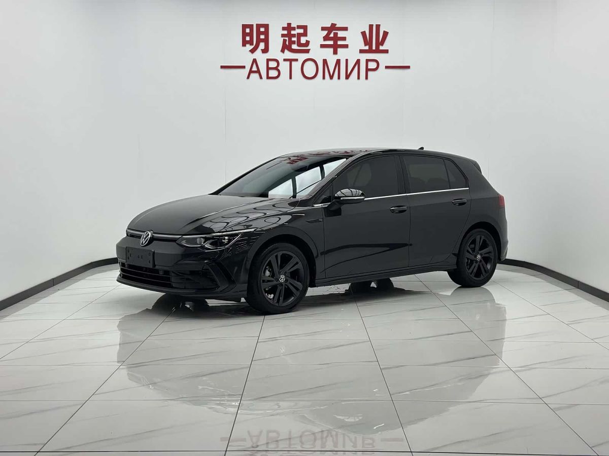 Volkswagen Golf, 2023 г., чёрный, 23 000 км Volkswagen Golf 2023 обновлённая версия 280TSI DSG R-Line Lite