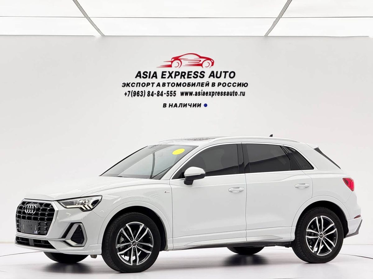 Audi Q3, 2022 г., белый, 26 300 км Audi 奥迪Q3, 2022 г., белый, 26 300 км